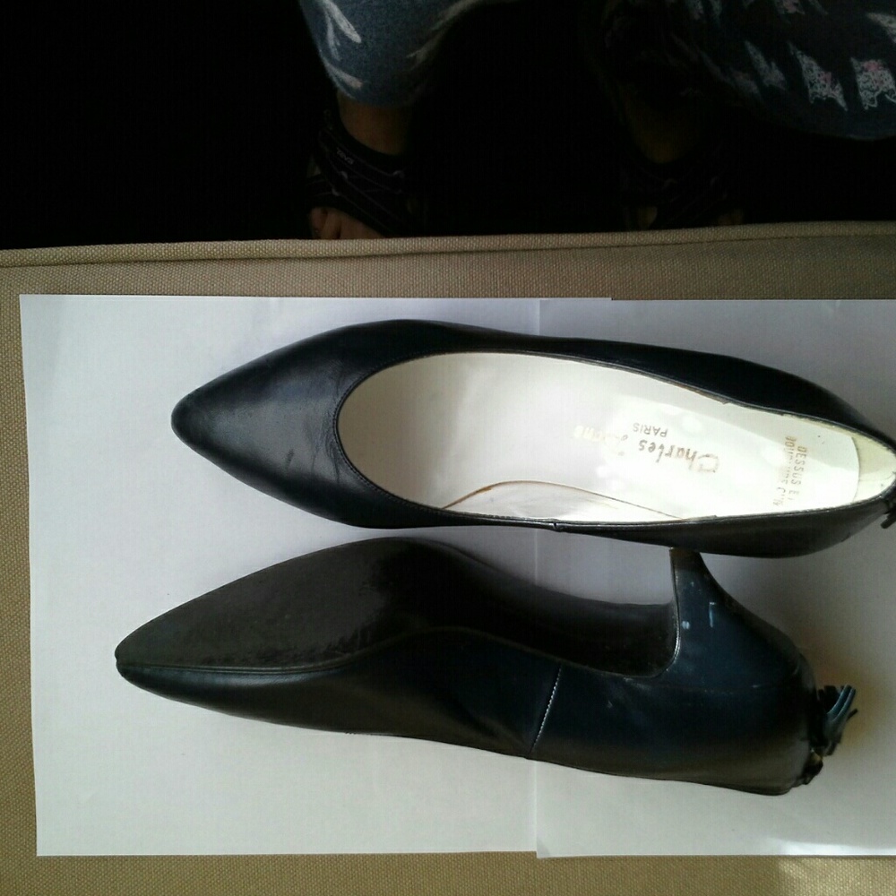 Charles Dane black pumps, Size 7